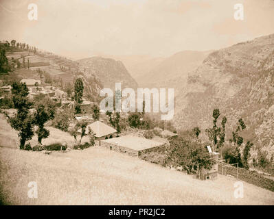 Le Liban. Ehden à Les Cèdres. Village de Hasrun à bas la vallée de la Qadisha. 1920, au Liban Banque D'Images