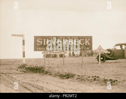 La colonie du Kenya. Nanyuki District. Panneau avec précision sur l'équateur. 1936, Kenya Banque D'Images