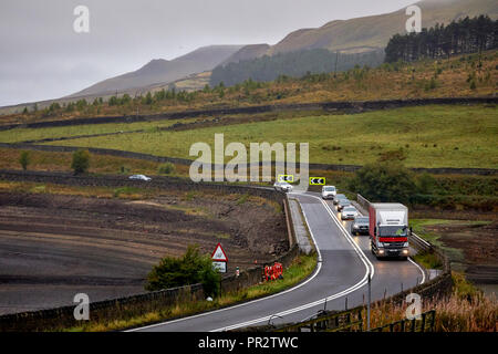 A628 Manchester pour Barnsley Woodhead Pass/Sheffield, Woodhead , Réservoir Longdendale, north Derbyshire. vidé de l'eau après le temps chaud Banque D'Images