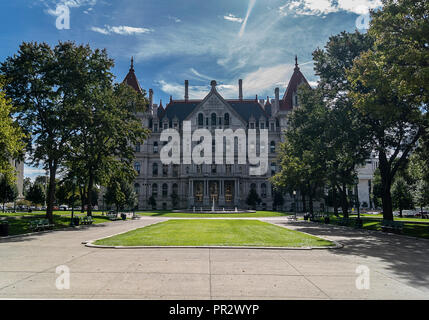 ALBANY, NEW YORK - 27 septembre 2018 : Le New York State Capitol Building à Albany, l'accueil de l'Assemblée générale de l'État de New York. Banque D'Images