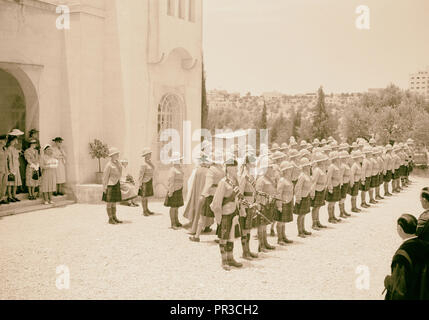 Défilé de l'église de St Andrews Church par la 1ère Ba.[ ?]. L'Argyll et Sutherland Highlanders le 26 mai '40. Le Dr Maclean Banque D'Images