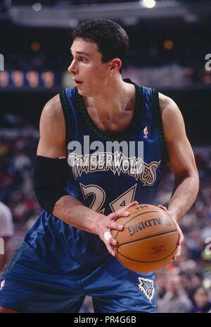 Tom Gugliotta des Minnesota Timberwolves. Saison 1997-1998 Banque D'Images
