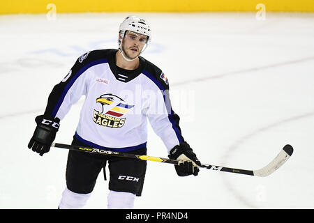 Loveland, Colorado, USA. 28 Sep, 2018. Le défenseur des Aigles Colorado Gage Ausmus (20) patins de la glace dans la première période de leur match de hockey contre l'AHL San Jose au Barracuda Budweiser Events Center à Loveland, Colorado. San Jose a gagné 5-3. Russell Hons/CSM/Alamy Live News Banque D'Images