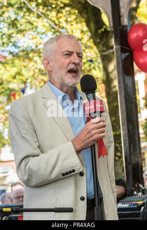 Redditch, UIK. 29 septembre 2018. Leader du travail parlant Jeremy Corbyn à Redditch Worcestershire. Crédit : Rob Hadley/Alamy Live News Banque D'Images