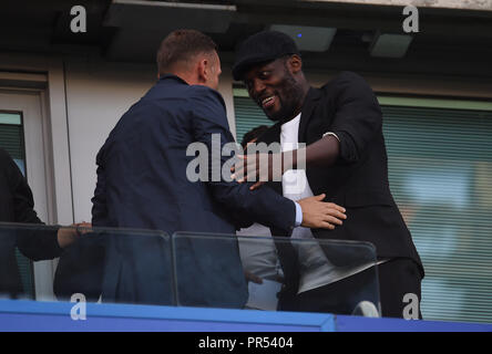 Londres, Royaume-Uni. 29 septembre 2018, Michael Essien au cours de la Premier League match entre Chelsea et Liverpool à Stamford Bridge le 29 septembre 2018 à Londres, en Angleterre. Usage éditorial uniquement, licence requise pour un usage commercial. Aucune utilisation de pari, de jeux ou d'un seul club/ligue/dvd publications. (Photo de Zed Jameson/phcimages.com) : PHC Crédit Images/Alamy Live News Banque D'Images