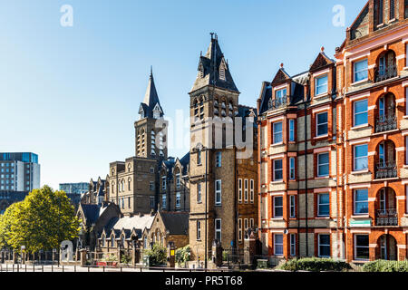 La Middlesex University Campus Archway (Holborn Union Building), Archway Road, Londres, Royaume-Uni. À l'origine l'Union Workhouse et Finsbury Holborn Infirmary Banque D'Images