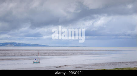 Donnant sur la mer d'Irlande à partir de Wirral, Cheshire, Merseyside, Royaume-Uni Banque D'Images