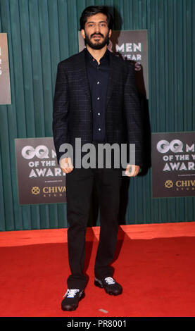 Mumbai, Inde. 27 Sep, 2018. Harshvardhan acteur Kapoor pose sur le tapis rouge de la 10e édition de la GQ Hommes de l'année pour commémorer le 10e anniversaire de GQ en Inde à l'hôtel JW Marriott Juhu à Mumbai, Inde. Credit : Azhar Khan SOPA/Images/ZUMA/Alamy Fil Live News Banque D'Images