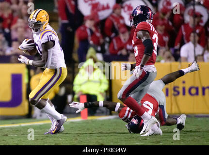 Louisiane, Etats-Unis. 29 septembre 2018. Baton Rouge, LA, États-Unis- STEPHEN SULLIVAN (10) LSU fait une capture dans le deuxième trimestre au Tiger Stadium. Credit : Jerome Hicks/ZUMA/Alamy Fil Live News Banque D'Images