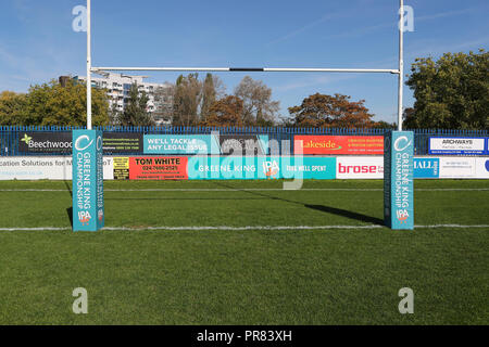 Coventry, Royaume-Uni. 29 septembre 2018. Rugby Union. La marque de l'IPA et panneaux publicitaires non pourvus pendant la Greene King match de championnat joué entre Coventry et London Irish rfc au Butts Park Arena, Coventry. © Phil Hutchinson/Alamy Live News Banque D'Images