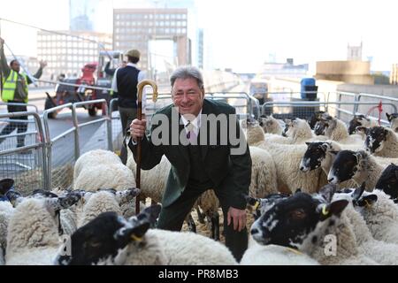 Alan Titchmarsh premier mouton drice 30/9/2018 Banque D'Images