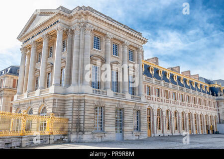 La façade extérieure du Palais de Versailles Banque D'Images