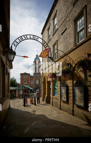 La ville de marché de Chesterfield dans le Derbyshire market Hall Building , l'ouverture de Shambles Banque D'Images