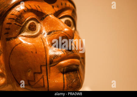 Ancienne statue en terre cuite de l'Inca. Pas de personnes. Banque D'Images