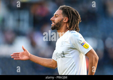 29 septembre 2018, Stade KCOM, Hull, Angleterre ; Sky Bet Championship, Hull City v Middlesbrough ; Ryan Shotton (05) de Middlesbrough Crédit : Mark Cosgrove/News Images images Ligue de football anglais sont soumis à licence DataCo Banque D'Images