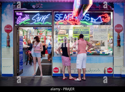 Les poissons et fruits de mer Surf bondi sur chippery Campbell Parade, Sydney, Australie. Banque D'Images