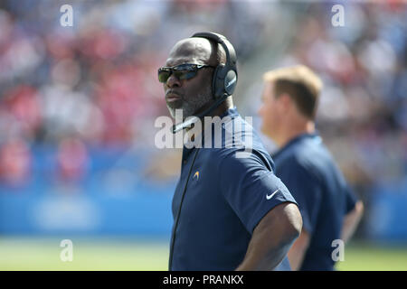 Carson, CA. Sep 30, 2018. Los Angeles Chargers entraîneur en chef Anthony Lynn au cours de la NFL San Francisco 49ers vs Los Angeles Chargers au Stubhub Center de Carson, Ca, le 30 septembre 2018 (Photo par Jevone Moore : csm Crédit/Alamy Live News Banque D'Images