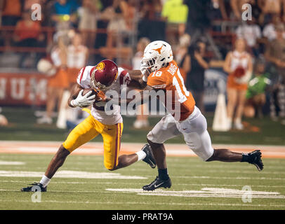 Austin, TX, USA. 15 Sep, 2018. 15 septembre 2018 à la Darrell K Royal - Texas Memorial Stadium, à Austin, TX. (Crédit obligatoire : Juan Lainez/MarinMedia.org/Cal Sport Media) (photographe complet, et de crédit crédit obligatoire) : csm/Alamy Live News Banque D'Images