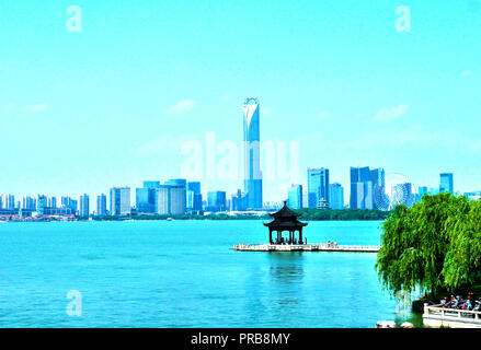 Lac Jinji, Suzhou, grande tour Banque D'Images