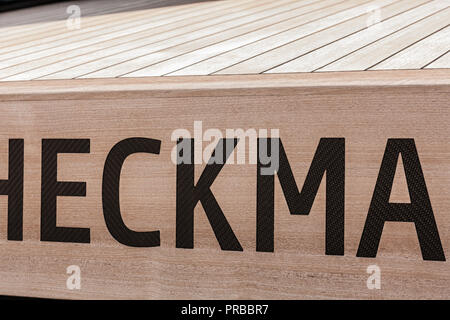 Wally yachts, Mat. Puissance, bateau de luxe, détails du Monaco Yacht Show annuel. Meilleur design naval de l'année, de bois et de la fibre de carbone look. Banque D'Images