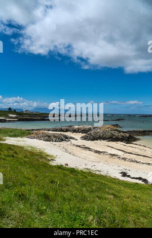 À l'ouest à travers son d'Arisaig de Eigg et le rhum d'Arisaig, près de Mallaig, Highlands, Scotland Banque D'Images