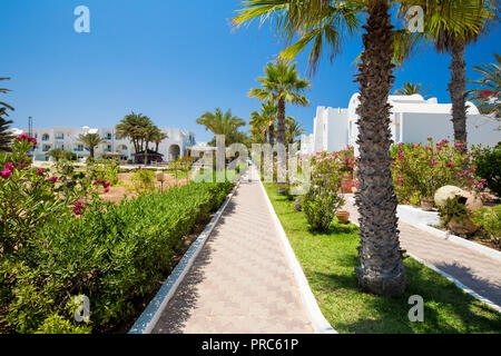 Djerba, Tunisie - 20 juin 2018 : Hôtel Seabel Aladin Djerba est situé dans une zone touristique, face à la plage sur l'île de Djerba, Tunisie. Banque D'Images