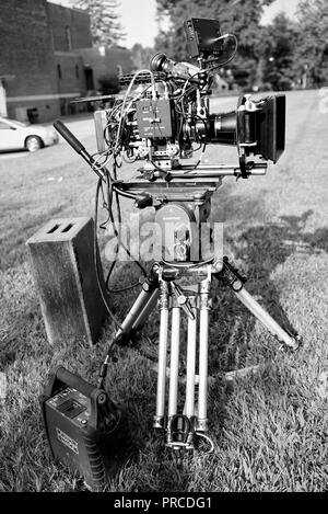New York, NY ; Août 2018 : une mini caméra Alexa installé sur un plateau de tournage en noir et blanc Banque D'Images