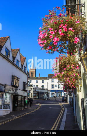 Le centre-ville de Leamington high street ,un pittoresque marché de la ville historique dans le Hertfordshire sur la rivière stort ,le sud de l'Angleterre, Royaume-Uni, Grande Bretagne, de l'Union européenne Banque D'Images