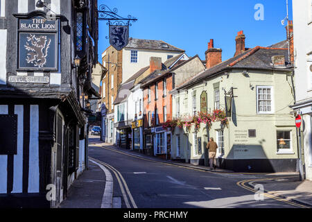 Le centre-ville de Leamington high street ,un pittoresque marché de la ville historique dans le Hertfordshire sur la rivière stort ,le sud de l'Angleterre, Royaume-Uni, Grande Bretagne, de l'Union européenne Banque D'Images