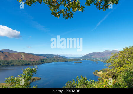 Avis sur Derwentwater vers massif de Skiddaw, surprise, Borrowdale, Lake District, Cumbria (Royaume-Uni) Banque D'Images