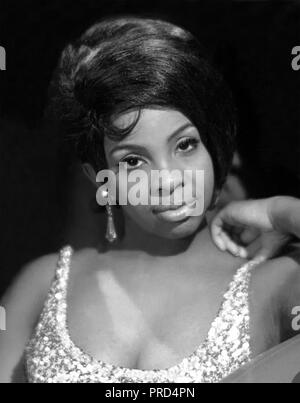 GLADYS KNIGHT photo promotionnelle de chanteur sur 1966 Banque D'Images