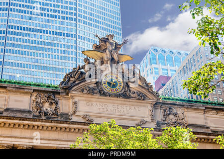 Réveil et Hercules, Mercure et Minerve sculptures, la gare Grand Central Terminal, New York City, New York, USA Banque D'Images