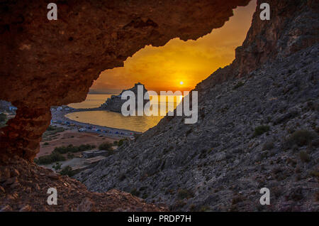 Coucher du soleil de la badis château, Alhoceima - Maroc Banque D'Images