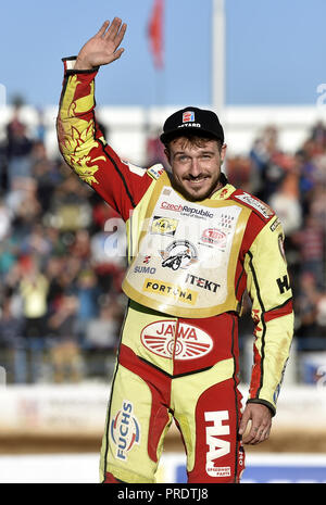 Pardubice, République tchèque. Sep 30, 2018. De République tchèque Vaclav Milik a placé la troisième dans la 70e casque d'or international speedway course à Pardubice, en Bohême de l'Est, la République tchèque, le dimanche, 30 Septembre, 2018. Photo : CTK Josef Vostarek/Photo/Alamy Live News Banque D'Images