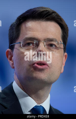 Birmingham, UK. 1er octobre 2018. James Brokenshire, Secrétaire d'État chargé du logement, des communautés et du gouvernement local et ancien député conservateur de Bexley et Balham, prend la parole à la conférence du parti conservateur à Birmingham. © Russell Hart/Alamy Live News. Banque D'Images