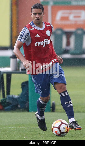 Sao Paulo, Brésil. 06Th Oct, 2018. TREINO DO PALMEIRAS - DVD Jean, de se Palmeiras, au cours de la formation, à l'Académie de football. (Photo : Cesar Greco/Fotoarena) Crédit : Foto Arena LTDA/Alamy Live News Banque D'Images