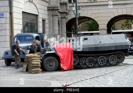 Prague, République tchèque. 27 Sep, 2018. La place Senovazne à Prague, en République tchèque, est prêt pour le tir de 'Resistance' film, le 27 septembre 2018. Le film est réalisé par Jonathan Jakubowicz. Credit : Katerina Sulova/CTK Photo/Alamy Live News Banque D'Images