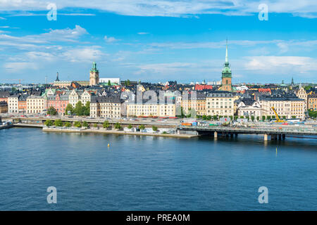 STOCKHOLM, SUÈDE - Juillet 11, 2018 : Avis de la vieille ville de Gamla Stan, Stockholm ville vue de Monteliusvägen plate-forme d'observation Banque D'Images