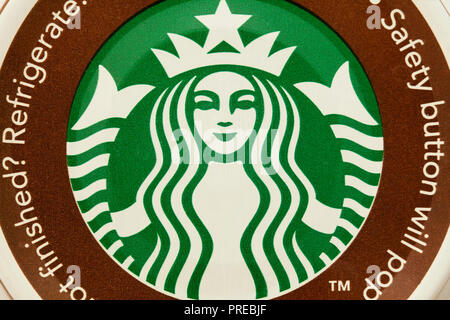 Logo Starbucks café en bouteille sur couvercle - USA Banque D'Images