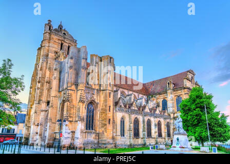 Eglise Saint-Pierre à Dreux, France Banque D'Images