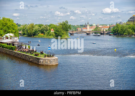 River à Prague Banque D'Images