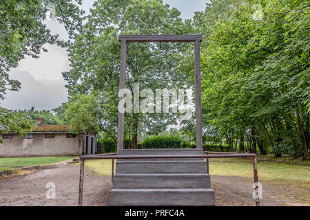 La plate-forme d'exécution à Auschwitz camp de concentration et d'extermination où a été pendu en 1947 Rudolf Höss (Rudolf Hoss) à la suite d'un procès à Varsovie. H Banque D'Images