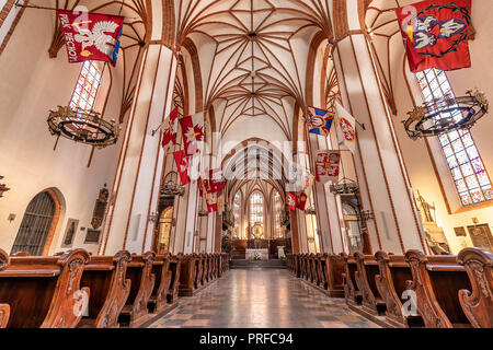 Varsovie, Pologne 30 Mai 2018 : Intérieur de consigner vos bagages St. John's à Varsovie. Basilique consigner vos bagages à Varsovie (1981). Martyre de Saint Jean Baptiste Banque D'Images