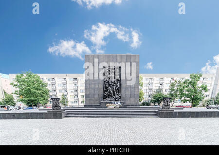 Varsovie, Pologne 31 Mai 2018 : Monument aux héros du Ghetto de Varsovie centre-ville. Banque D'Images