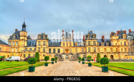 Château de Fontainebleau, l'un des plus grands châteaux français. Banque D'Images