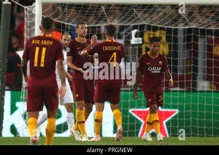 Rome, Italie. 2 octobre, 2018. 02.10.2018. Stadio Olimpico, Rome, Italie. Ligue des Champions de l'A.S. Roma vs Viktoria Plzen. SCORE Edin Dzeko le GOL pendant le match au Stadio Olimpico à Rome. Crédit : marco iacobucci/Alamy Live News Banque D'Images