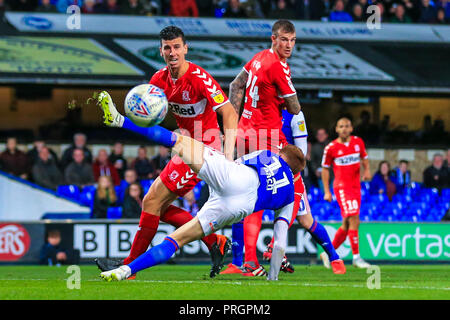 Ipswich, Suffolk, UK. 2 octobre, 2018. 2 octobre 2018, Portman Road, Ipswich, Angleterre ; Sky Bet Championship Ipswich Town v Middlesbrough ; Jon Nolan (11) d'Ipswich a essayer de marquer. Credit : Georgie Kerr/Nouvelles Images, la Ligue de Football anglaise images sont soumis à licence DataCo Crédit : News Images /Alamy Live News Banque D'Images