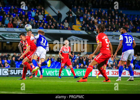 Ipswich, Suffolk, UK. 2 octobre, 2018. 2 octobre 2018, Portman Road, Ipswich, Angleterre ; Sky Bet Championship Ipswich Town v Middlesbrough ; Jon Nolan (11) d'Ipswich a essayer de marquer. Credit : Georgie Kerr/Nouvelles Images, la Ligue de Football anglaise images sont soumis à licence DataCo Crédit : News Images /Alamy Live News Banque D'Images