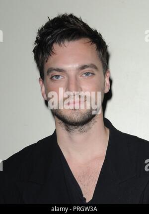 Sherman Oaks, CA. 2e oct, 2018. Richard Harmon devant le hall des arrivées pour vous je vois toujours Premiere, ArcLight Sherman Oaks, Sherman Oaks, CA Octobre 2, 2018. Credit : Elizabeth Goodenough/Everett Collection/Alamy Live News Banque D'Images