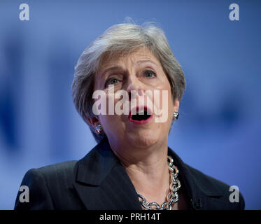 Birmingham, UK. 3 octobre 2018. Theresa May, Premier Ministre, Premier Lord du Trésor, Ministre de la fonction publique et député conservateur de Maidenhead, prend la parole à la conférence du parti conservateur à Birmingham. © Russell Hart/Alamy Live News. Banque D'Images